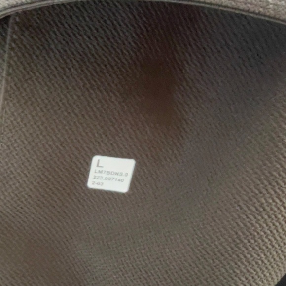 Lululemon VersaTwill Cargo Pocket Short Green Men's Size L Athleisure Athletic - Picture 8 of 8